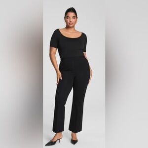 SPANXsupersmooth™ PerfectFit Ponte Kick Flare Pant style 20386R size small